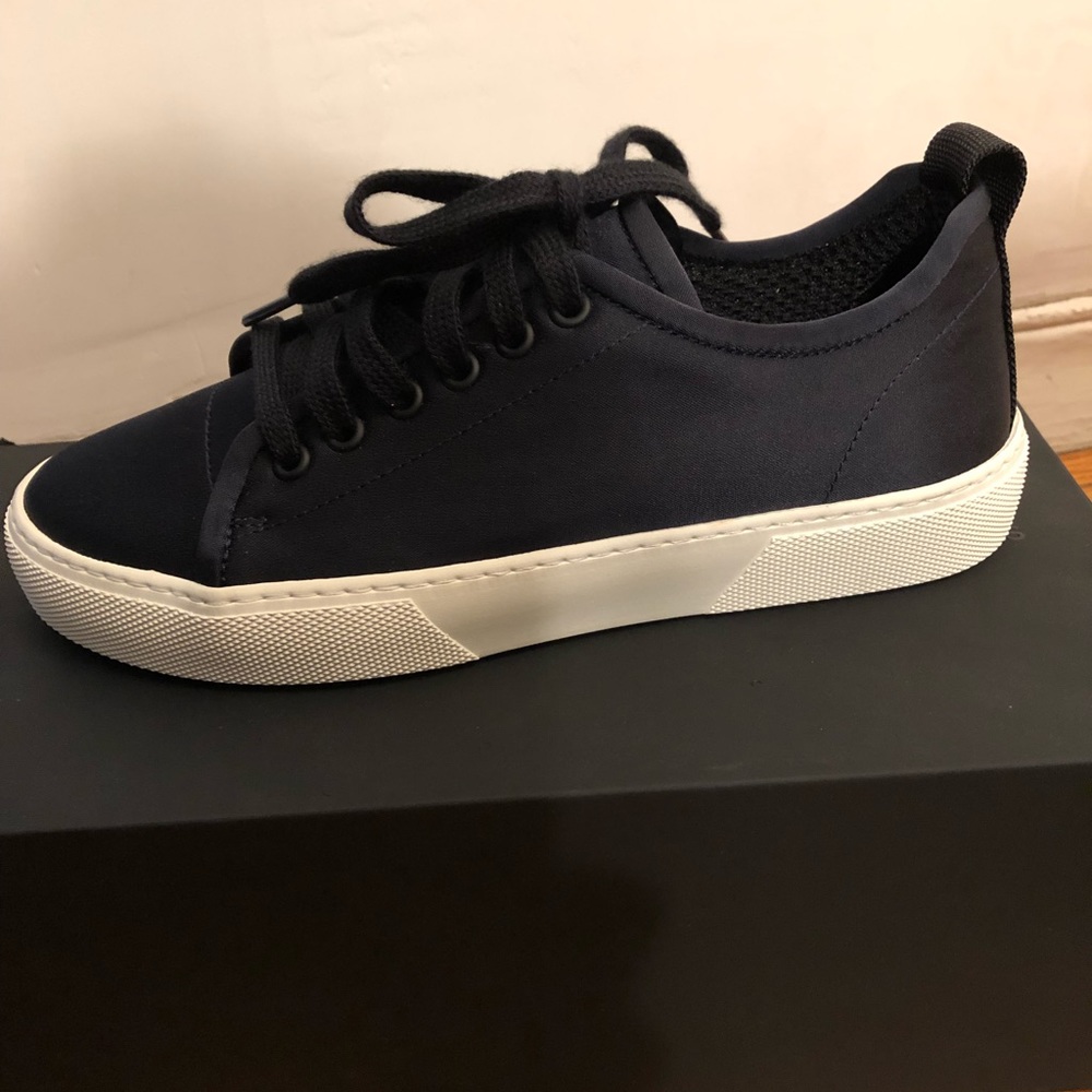 NWB James Perse Carbon Low Navy Nylon sneakers - Picture 6 of 8